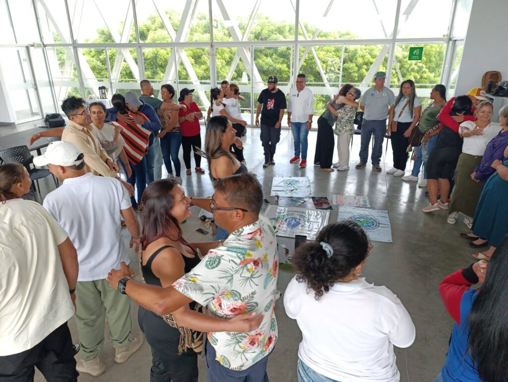 𝗜𝗜𝗜 𝗰𝗼𝗵𝗼𝗿𝘁𝗲 𝗱𝗲𝗹 𝗗𝗶𝗽𝗹𝗼𝗺𝗮𝗱𝗼 𝗚𝗼𝗯𝗲𝗿𝗻𝗮𝗻𝘇𝗮 𝗔𝗺𝗯𝗶𝗲𝗻𝘁𝗮𝗹 𝗽𝗮𝗿𝗮 𝗲𝗹 𝗗𝗲𝘀𝗮𝗿𝗿𝗼𝗹𝗹𝗼 𝗦𝗼𝘀𝘁𝗲𝗻𝗶𝗯𝗹𝗲 𝘆 𝗲𝗹 B𝘂𝗲𝗻 𝗩𝗶𝘃𝗶𝗿