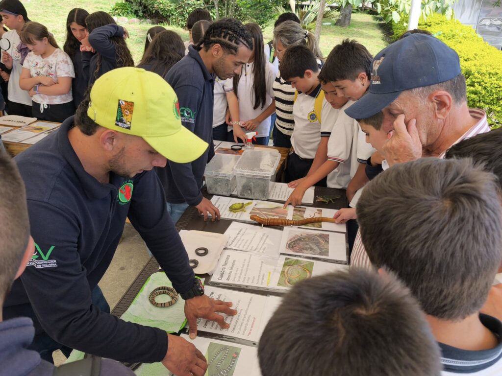 🌎💧 𝘾𝙚𝙧𝙧𝙖𝙢𝙤𝙨 𝙡𝙖 𝙎𝙚𝙢𝙖𝙣𝙖 𝘼𝙢𝙗𝙞𝙚𝙣𝙩𝙖𝙡 𝙮 𝙚𝙡 𝙁𝙚𝙨𝙩𝙞𝙫𝙖𝙡 𝙙𝙚𝙡 𝘼𝙜𝙪𝙖 💧🌿